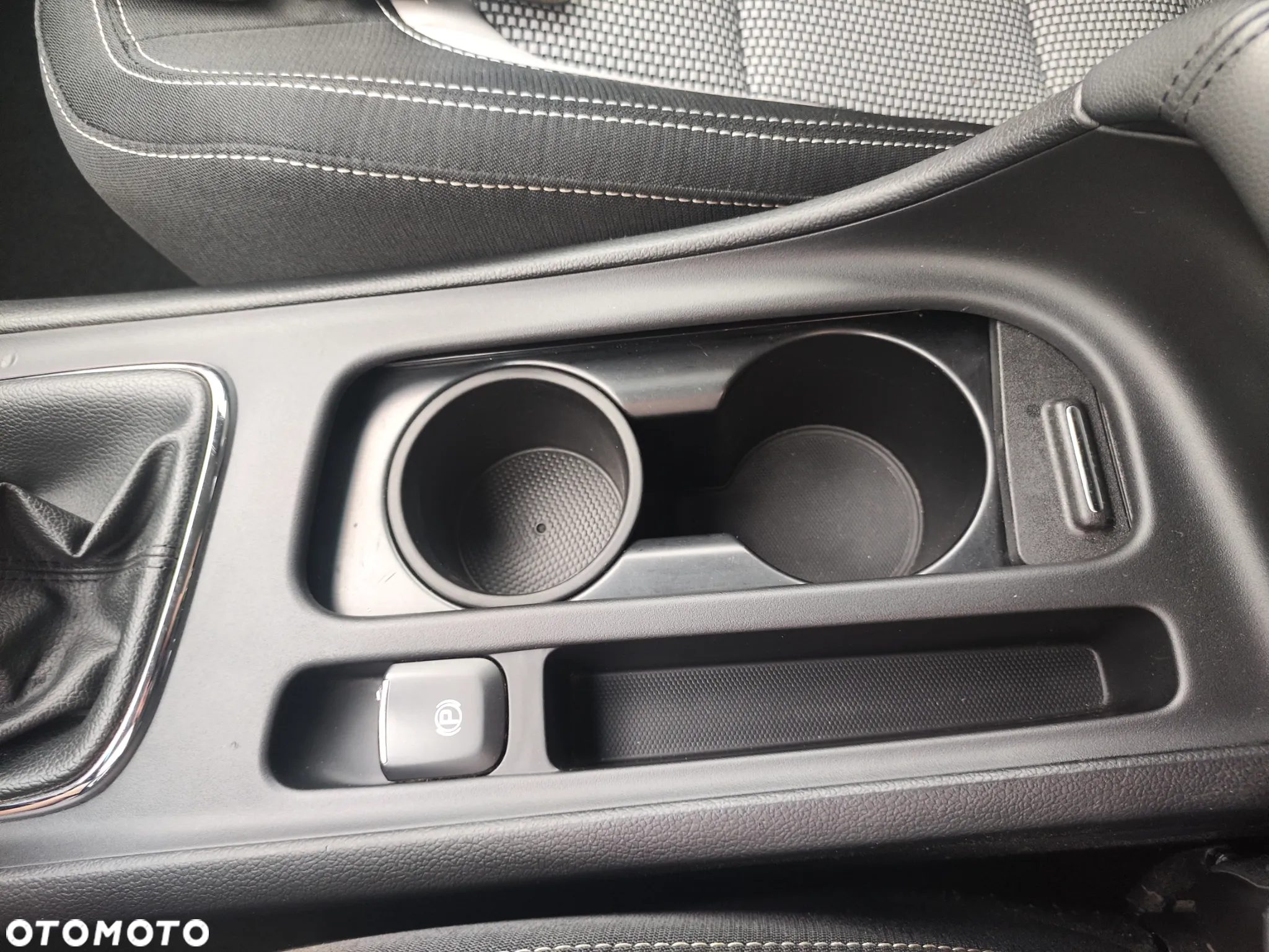 Kia Ceed Cee'd 1.6 CRDi M - 18
