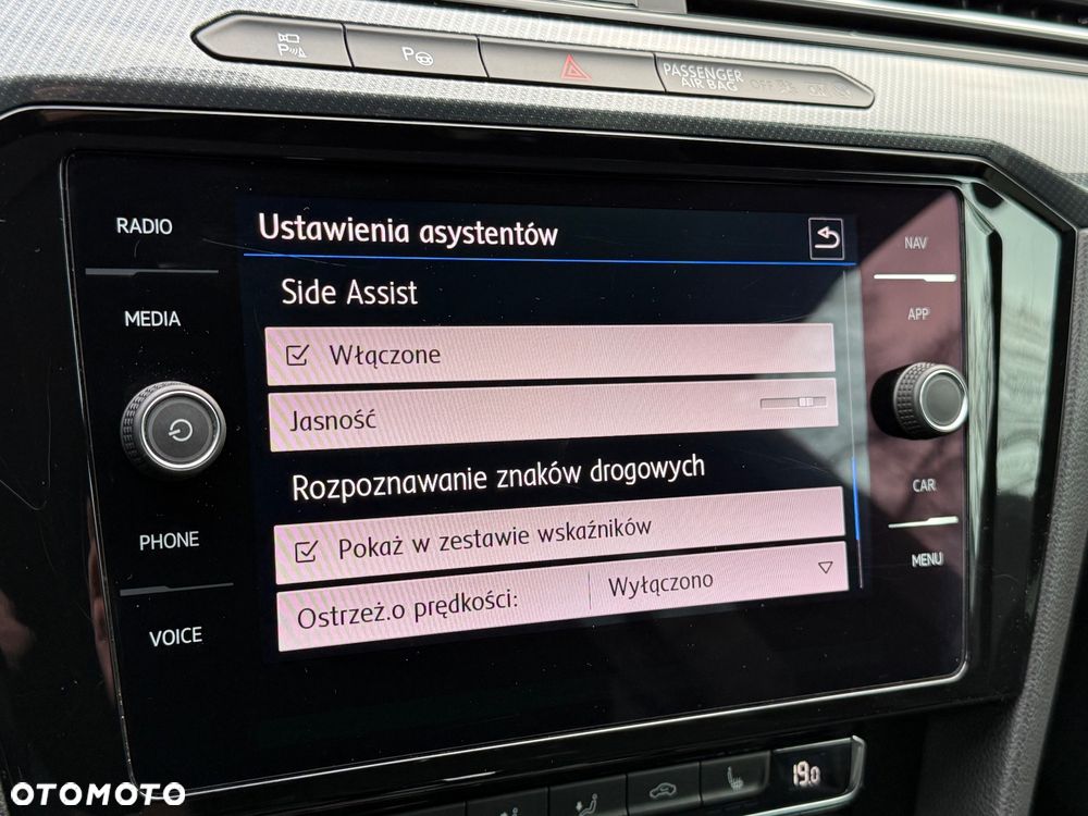 Volkswagen Arteon 2.0 TDI 4Motion SCR R-Line DSG - 33