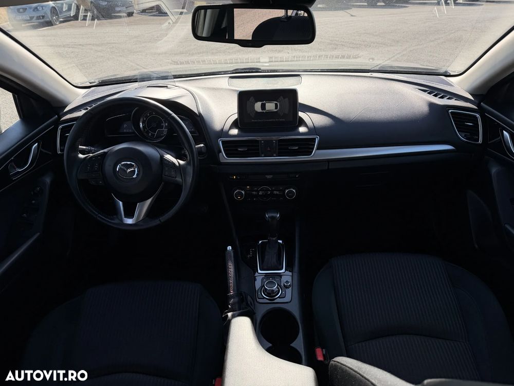 Mazda 3 - 13