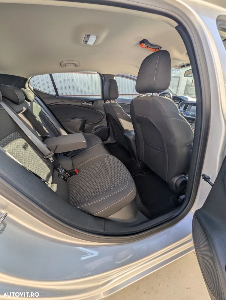 Opel Astra 1.6 D (CDTI) Edition - 9