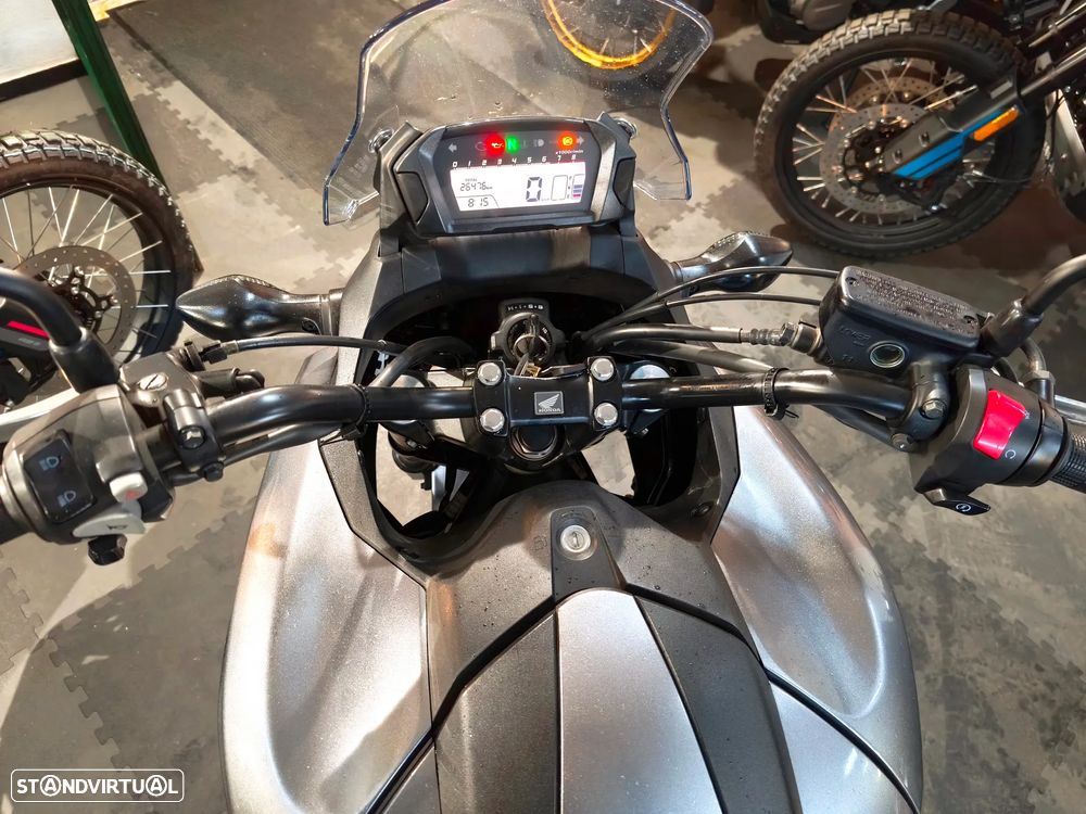 Honda NC750X C/top case - 8