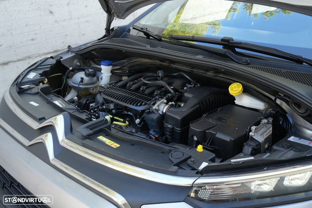 Citroën C3 1.2 PureTech Shine - 33