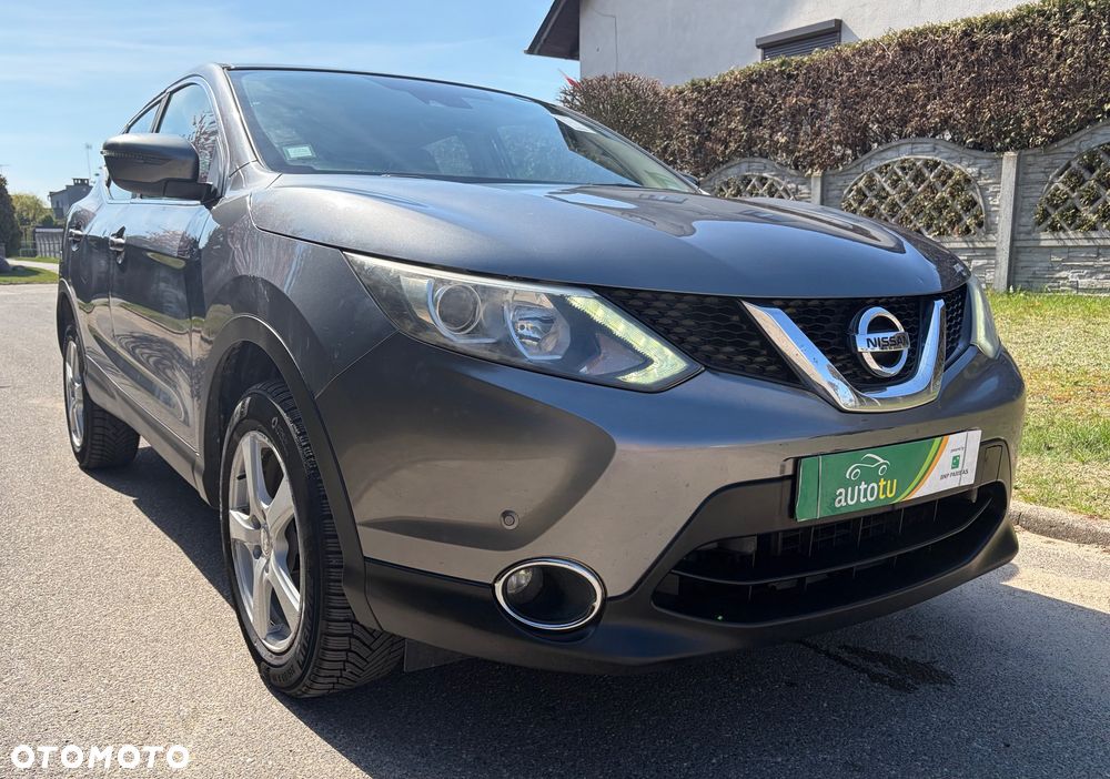 Nissan Qashqai 1.6 DCi 4x4 N-Connecta EU6 - 8