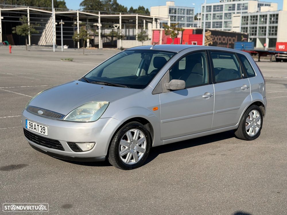 Ford Fiesta 1.25 Ghia - 1