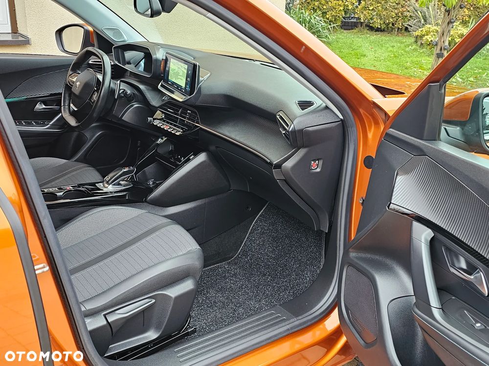 Peugeot 2008 1.5 BlueHDi Allure Pack S&S EAT8 - 30