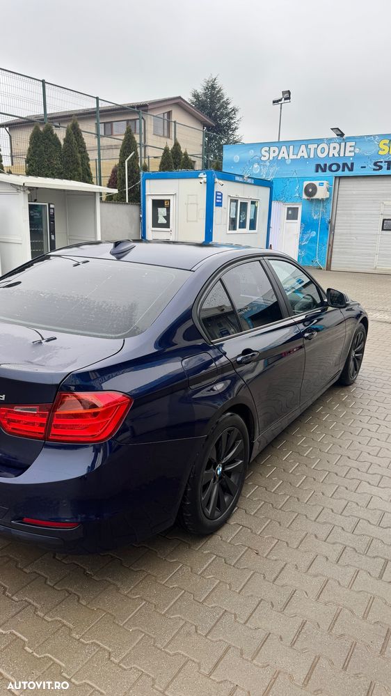 BMW Seria 3 318d - 6