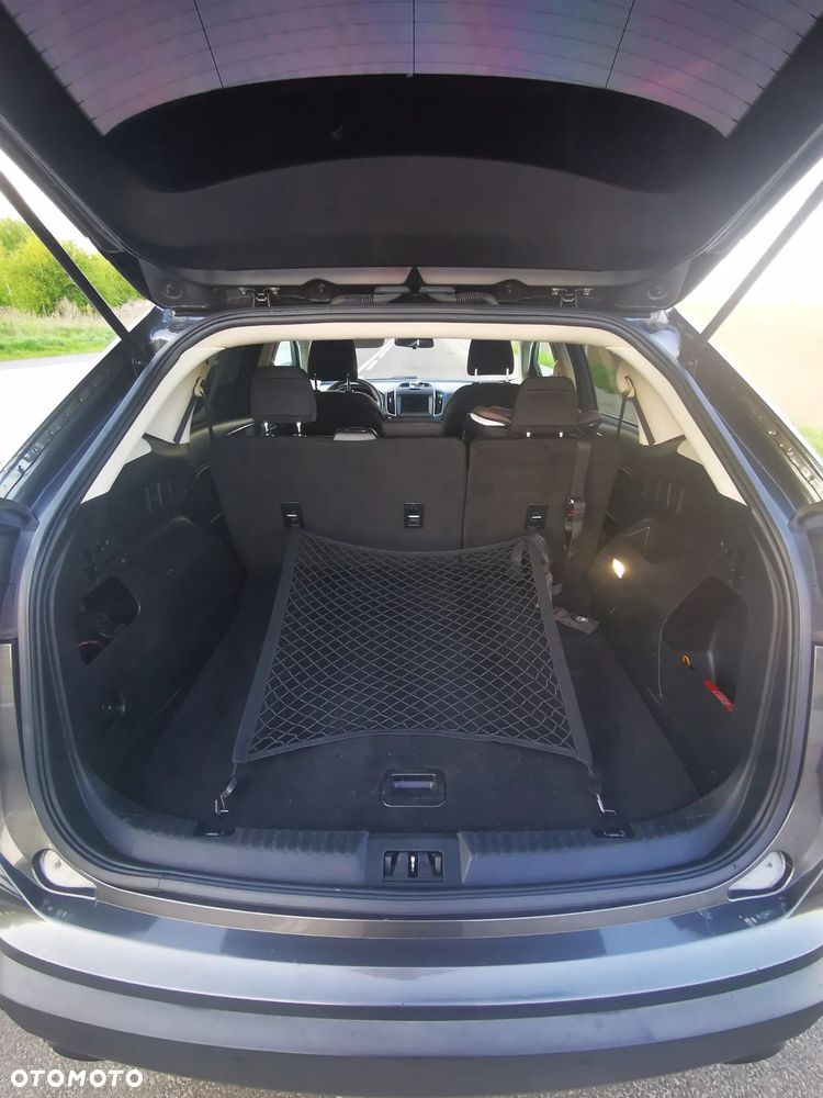 Ford Edge - 21