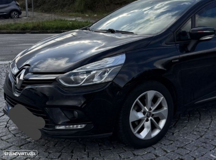 Renault Clio Sport Tourer 1.5 dCi Limited - 10