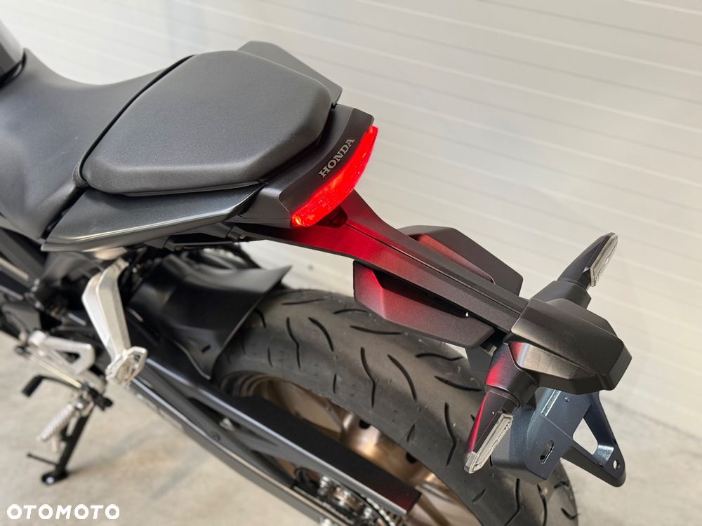 Honda CB - 35