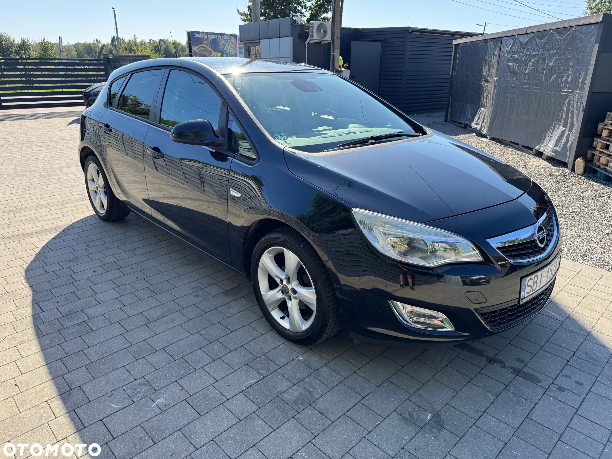 Opel Astra 1.6 Design Edition - 4