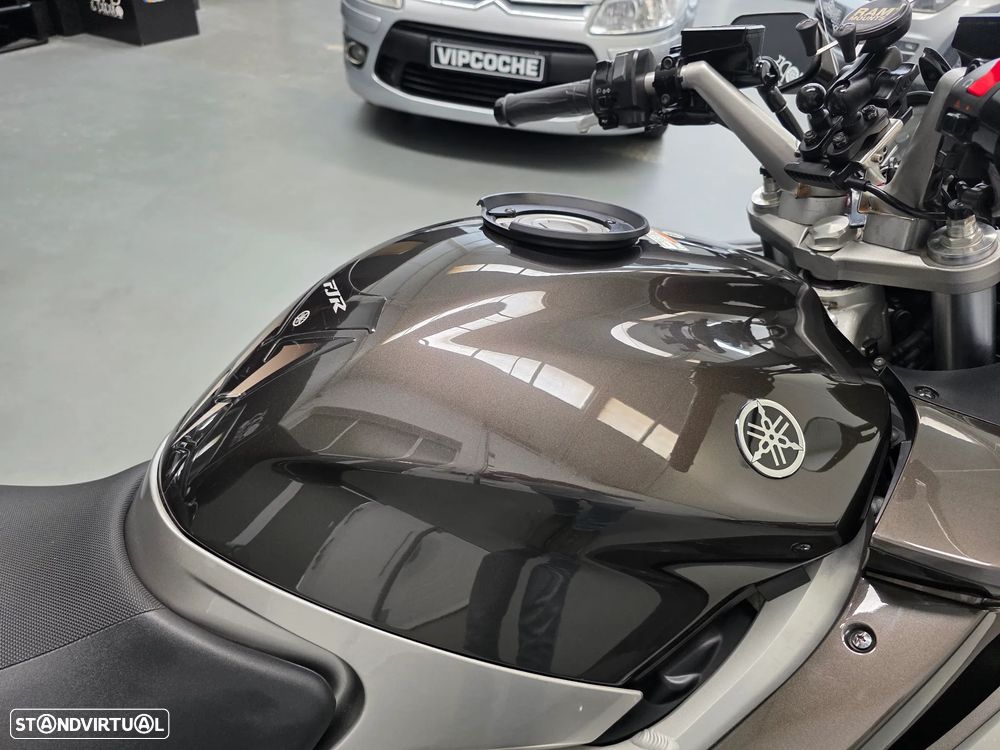 Yamaha FJR SPORT - 36