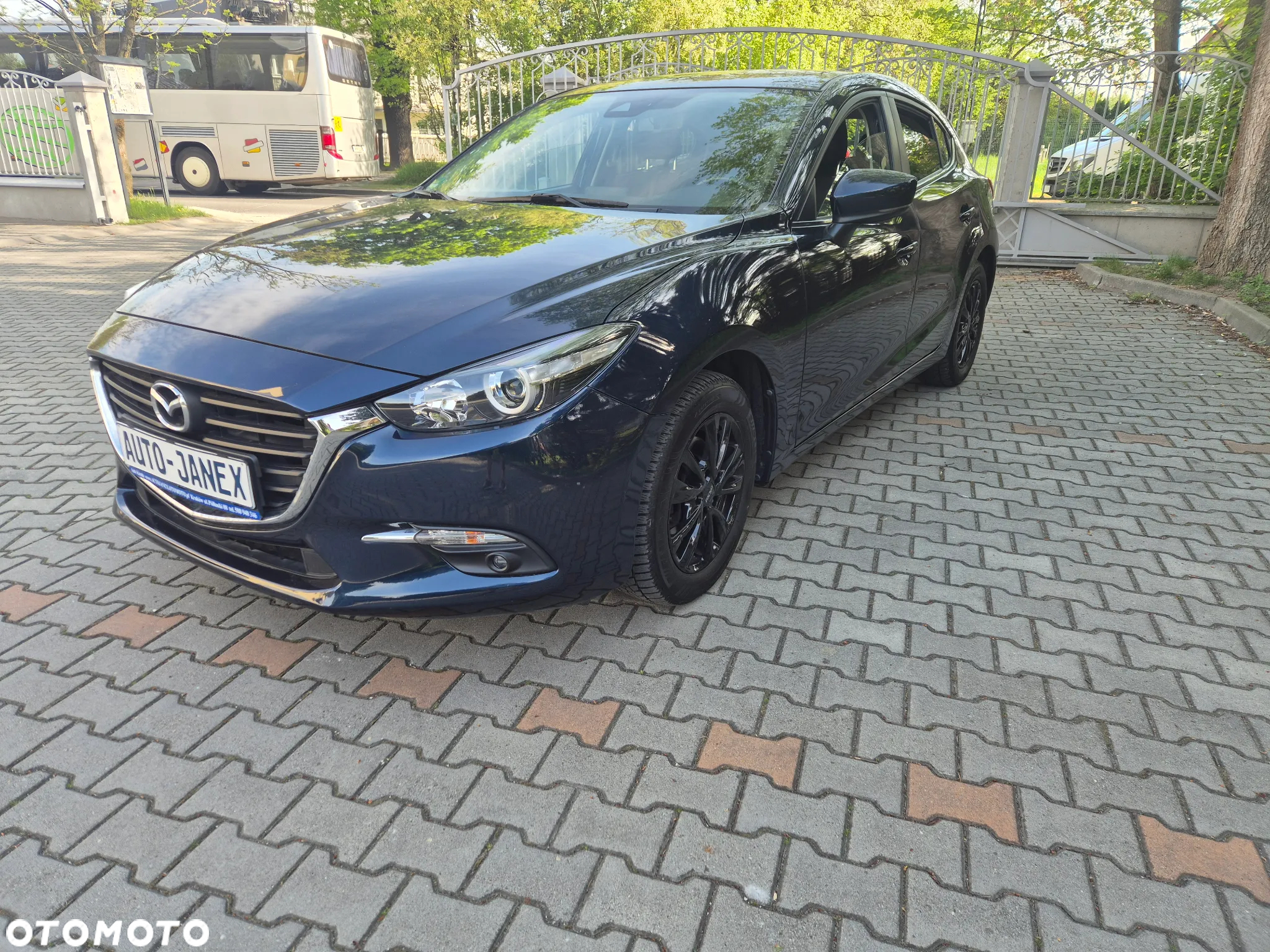 Mazda 3 SKYACTIV-G 120 Exclusive-Line - 3