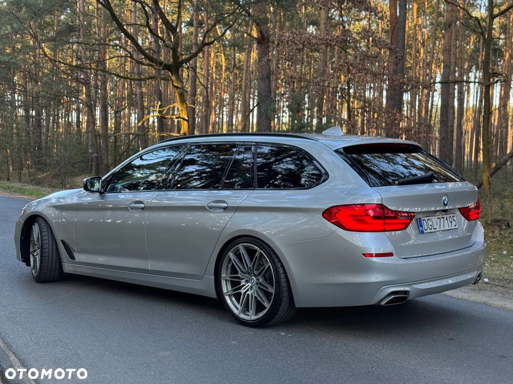 BMW Seria 5 530i xDrive Sport Line sport - 5