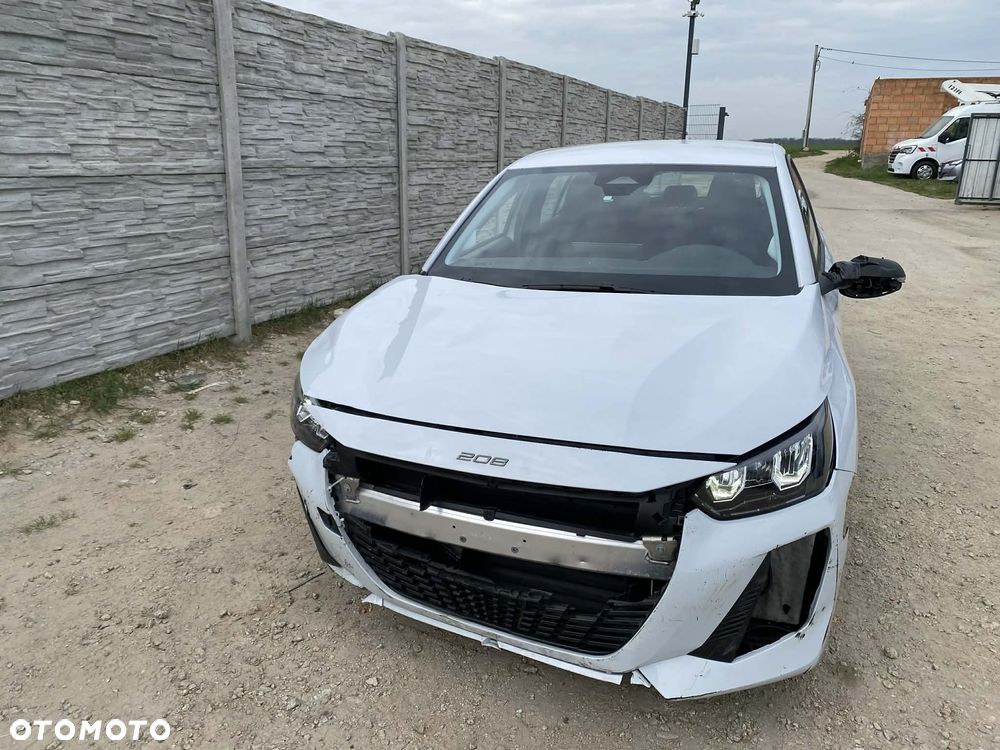 Peugeot 208 Elektromotor 156 Allure - 18