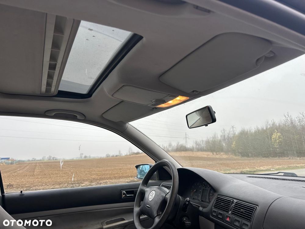 Volkswagen Golf - 13