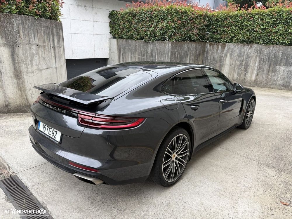 Porsche Panamera 4 E-Hybrid Platinum Edition - 6