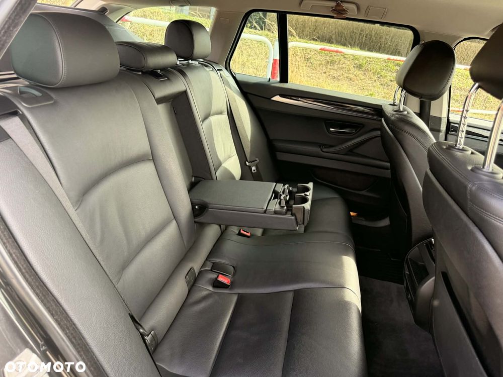 BMW Seria 5 520d - 9