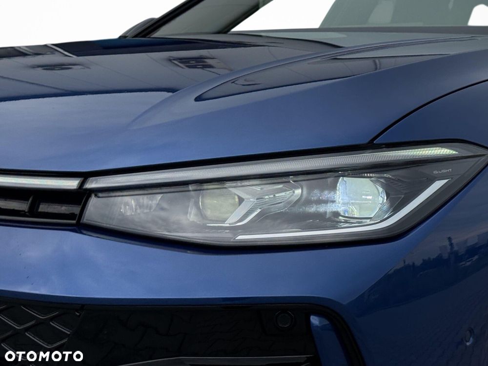 Volkswagen Passat Variant - 9