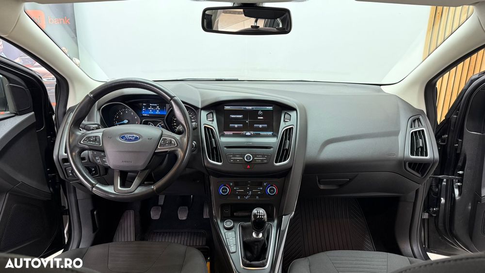 Ford Focus 1.0 EcoBoost Titanium - 7