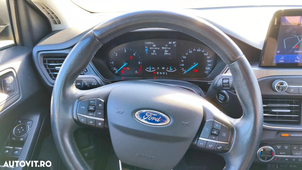 Ford Focus 1.5 EcoBlue Titanium - 11