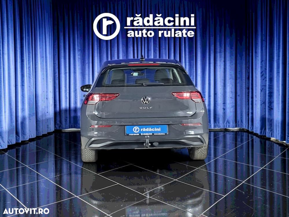 Volkswagen Golf - 9