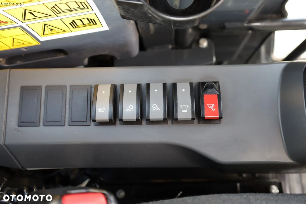 Komatsu PW118MR-11 - 30