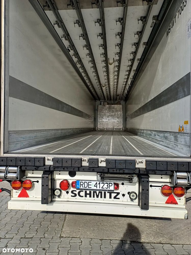 Schmitz Cargobull Chłodnia Hakowa hakówka thermo king slx - 4