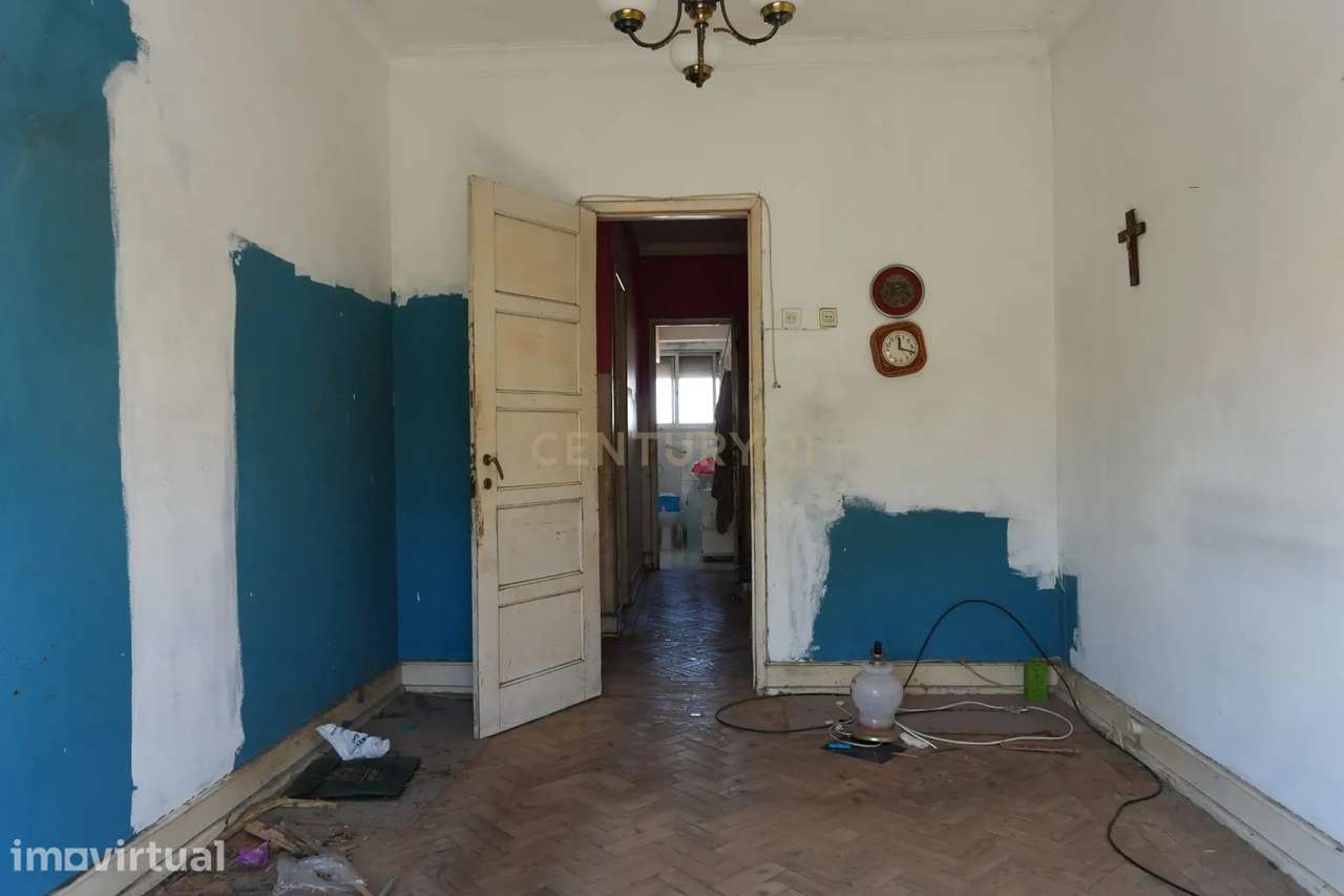Apartamento T2 para Recuperação em Almada, Cova da Piedade - Grande imagem: 5/16