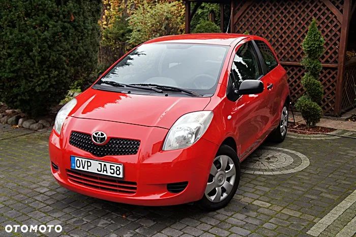 Toyota Yaris 1.0 Luna A/C - 1