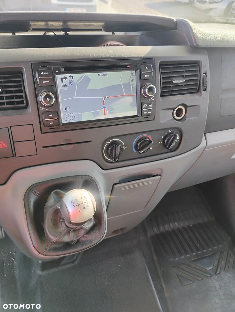 Ford Transit - 27