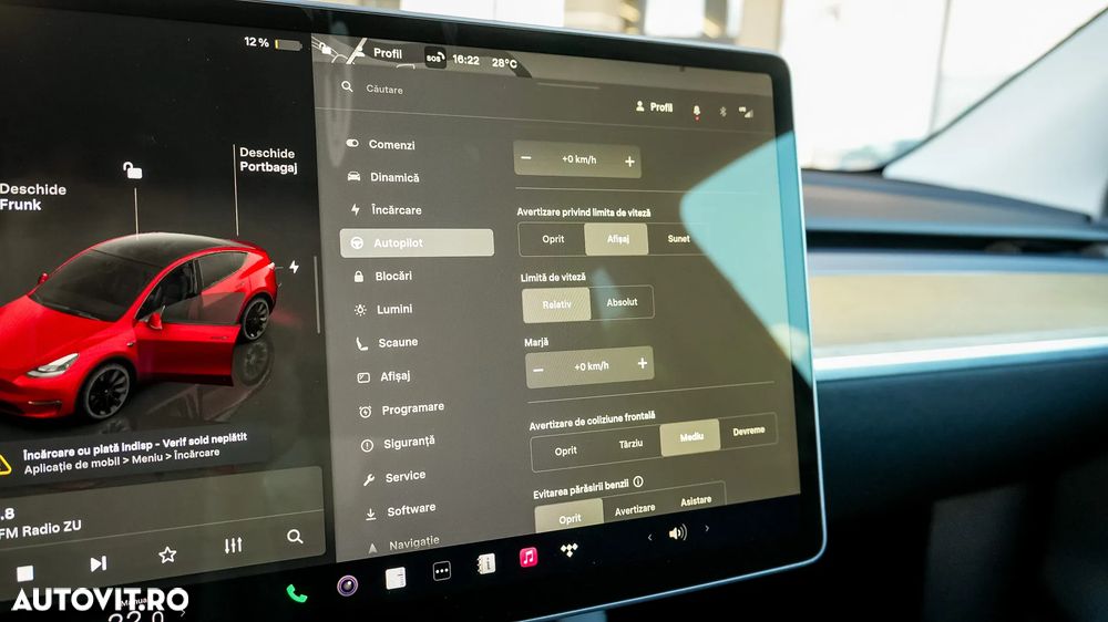 Tesla Model Y - 22