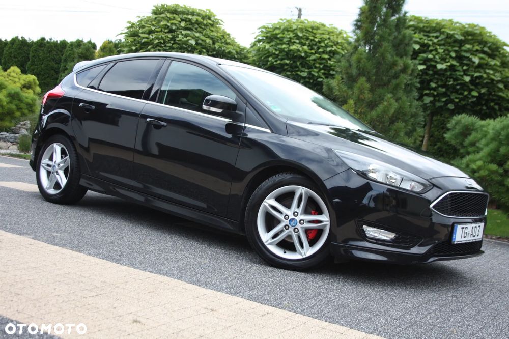 Ford Focus 2015 photo 2