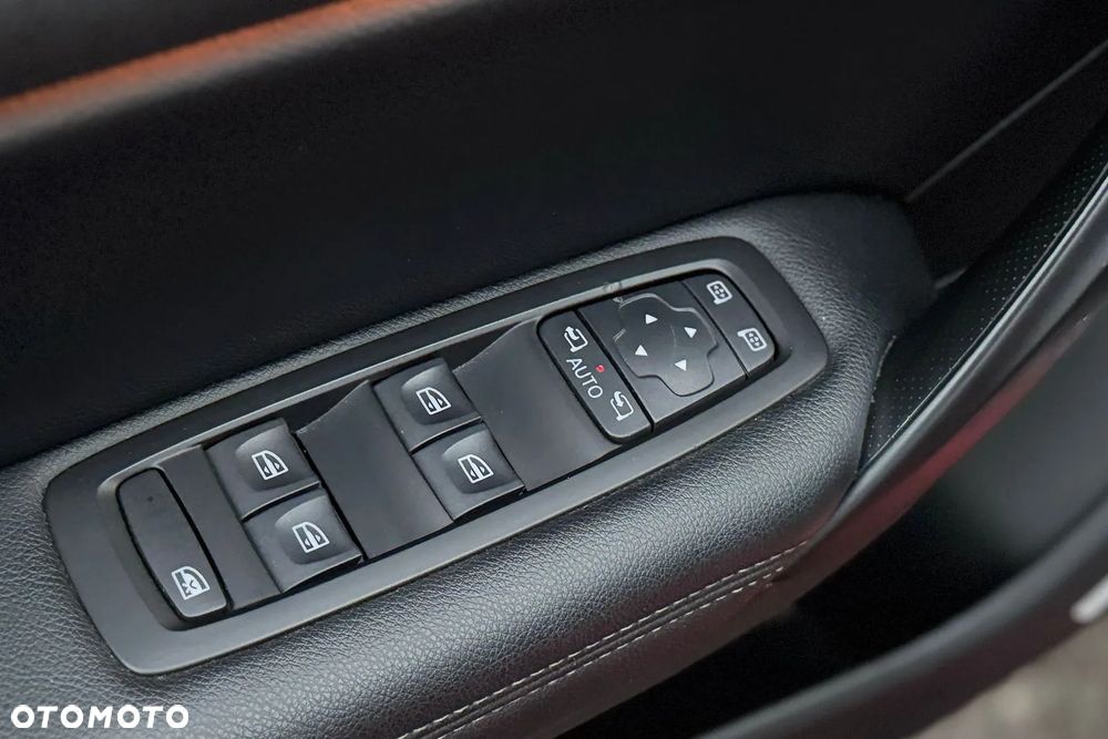 Renault Megane 1.2 Energy TCe GT Line - 25