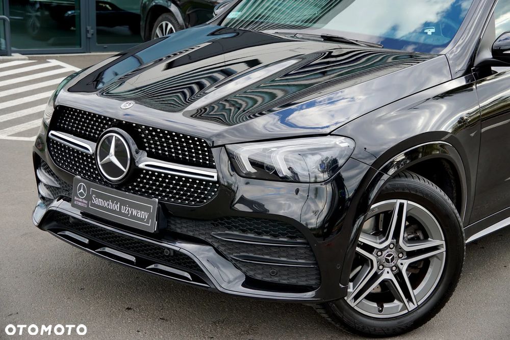 Mercedes-Benz GLE 300 d 4Matic 9G-TRONIC AMG Line - 10