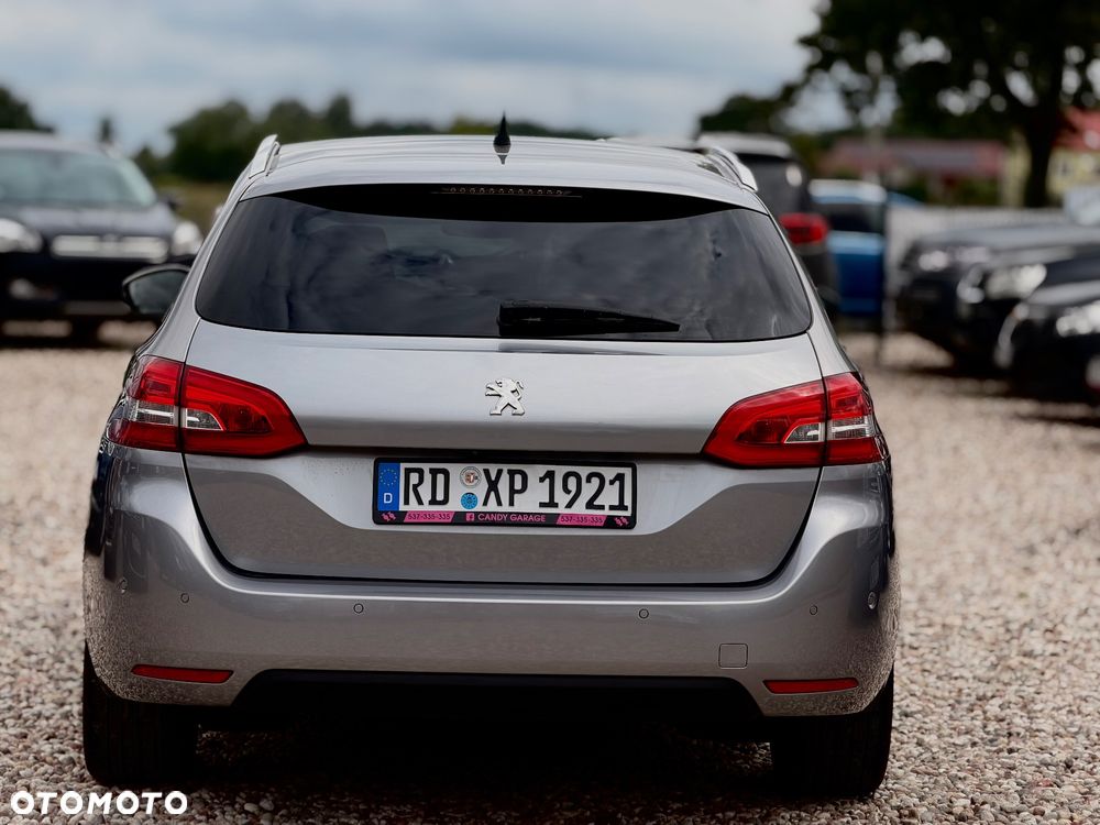 Peugeot 308 2.0 HDi Allure - 22