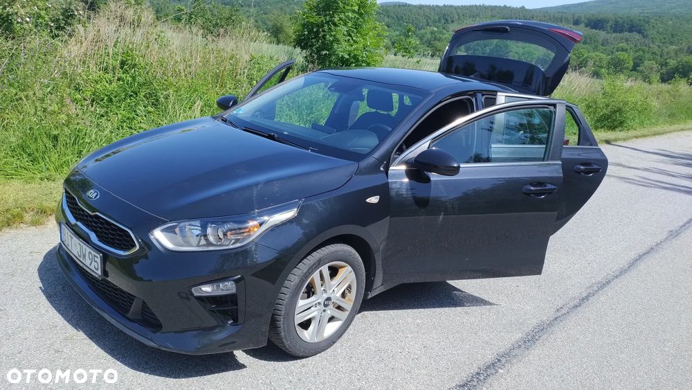 Kia Ceed 1.6 CRDi DCT Platinum Edition - 4