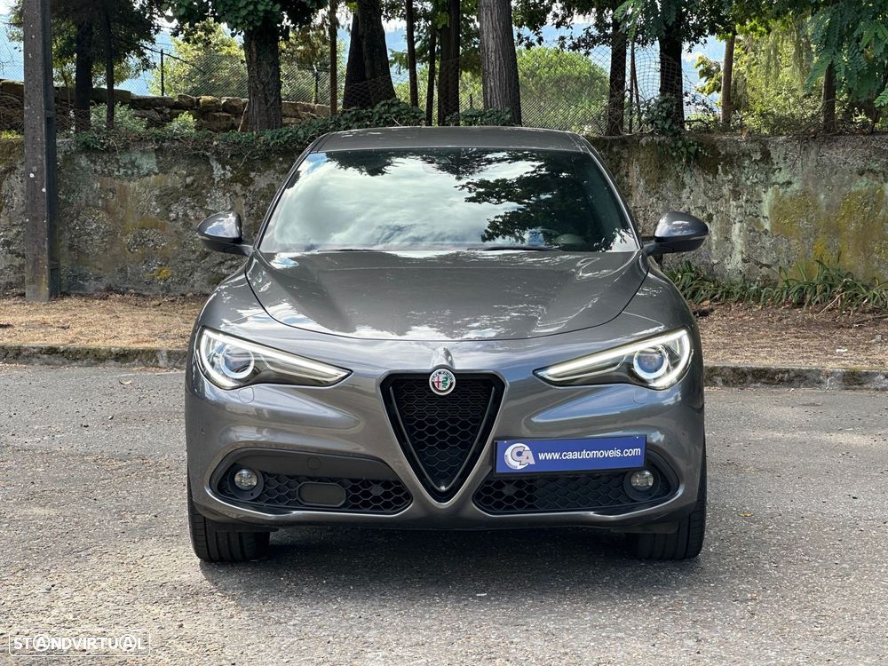 Alfa Romeo Stelvio 2.2 D Sprint Q4 AT8 - 4