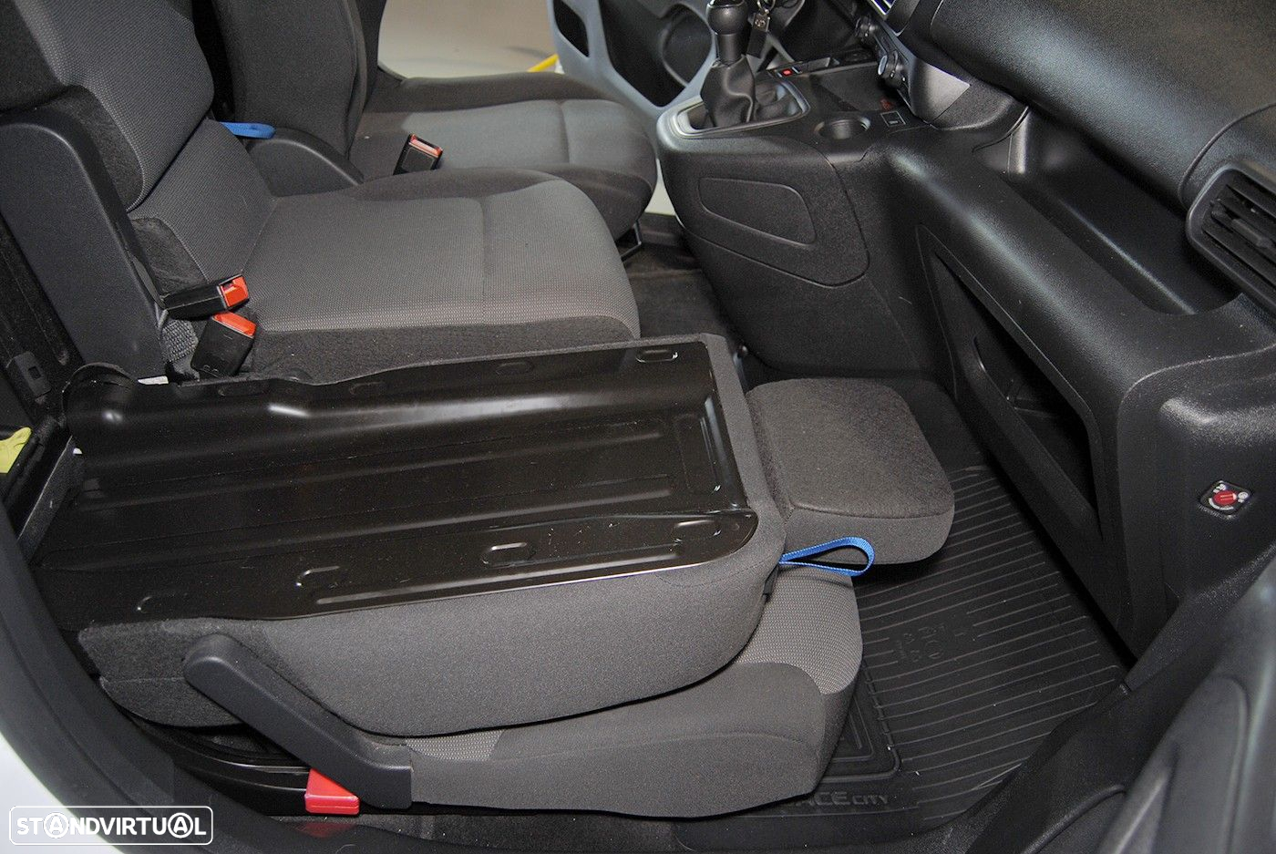 Toyota Proace City 1.5D L2 Comfort - 28