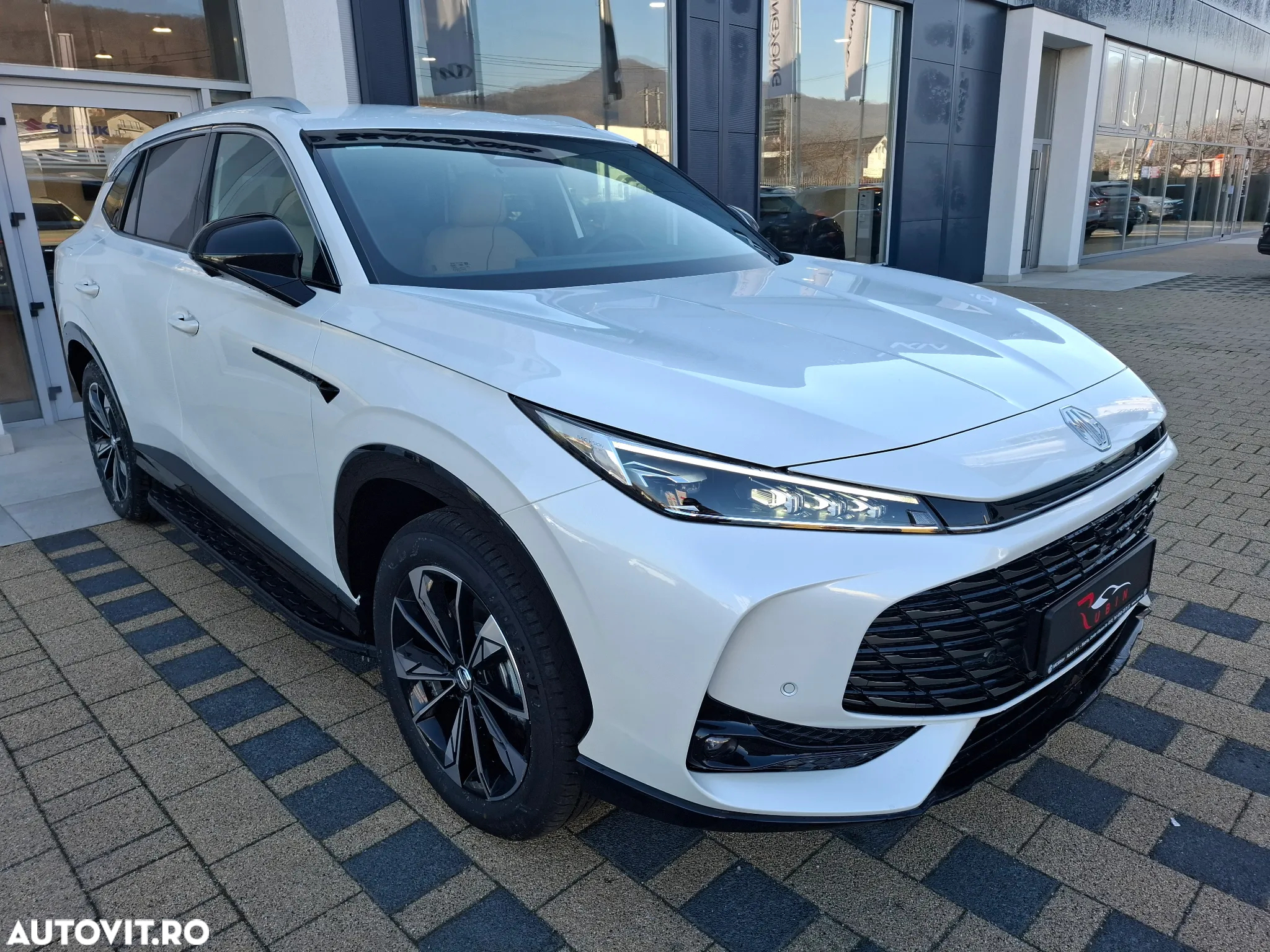 MG EHS 1.5 T-GDi AT PHEV Exclusive - 3