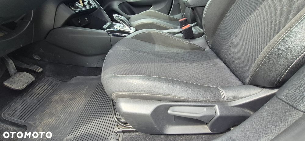 Opel Corsa 1.2 Elegance S&S - 12