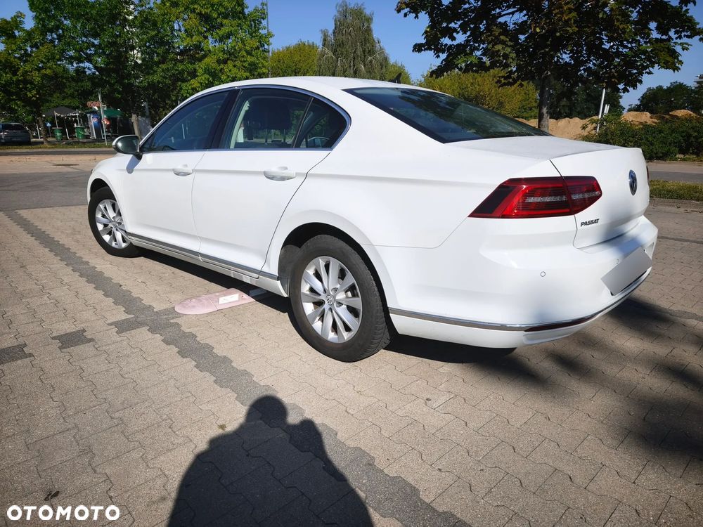 Volkswagen Passat 2.0 TDI BMT Highline - 4