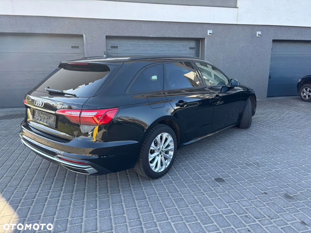 Audi A4 Avant 40 TDI S tronic - 5