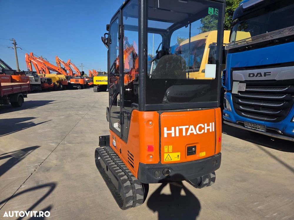 Hitachi ZX19-6, 2 tone, CUPLA RAPIDA+4 CUPE, adancime sapare 2,5m, latime 0,8m cu senile extensibile la 1,2m, inst picon pe brate, lama nivelare, ridica 1tona, senile 80% ok, produs in JAPONIA, STARE FOARTE BUNA, posibilitate leasing-PROMOTIE 21.900 Eur+Tva - 4