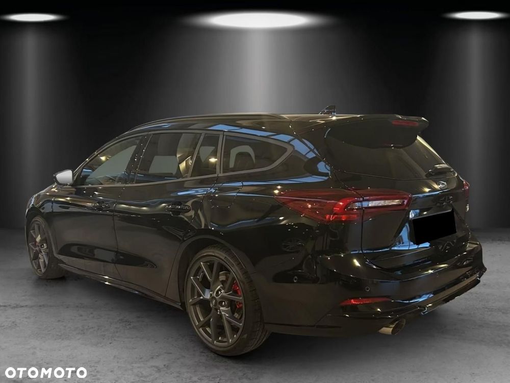 Ford Focus - 6