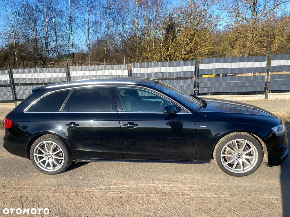 Audi A4 Avant 2.0 TDI DPF clean diesel quattro S tronic S line Sportpaket - 3
