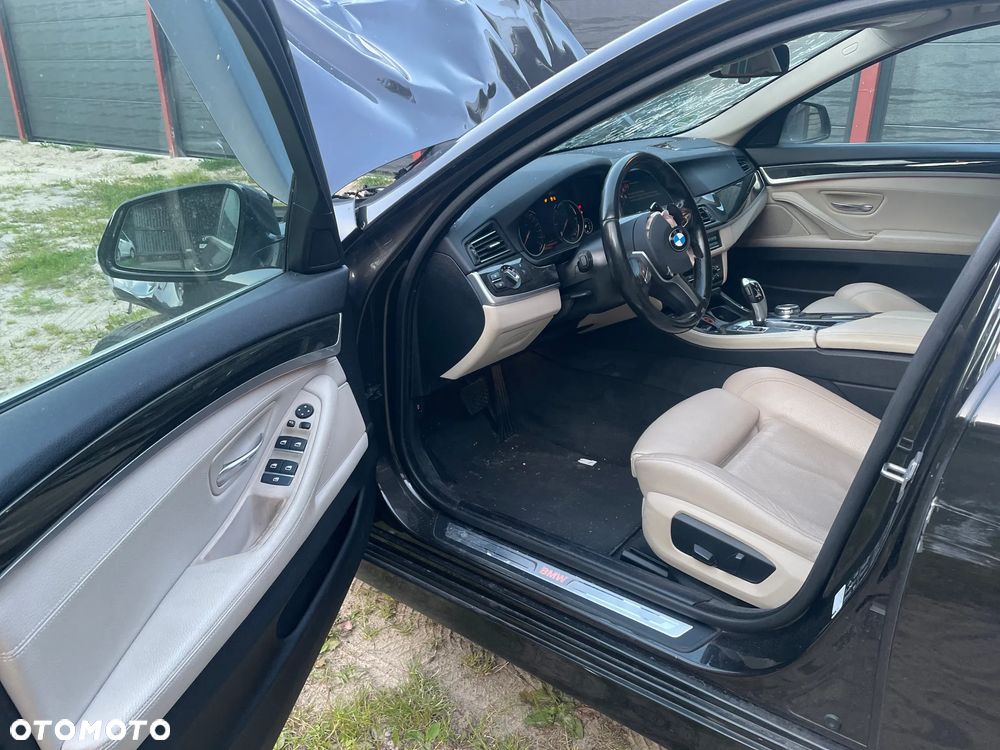 BMW Seria 5 520d xDrive Luxury Line - 3