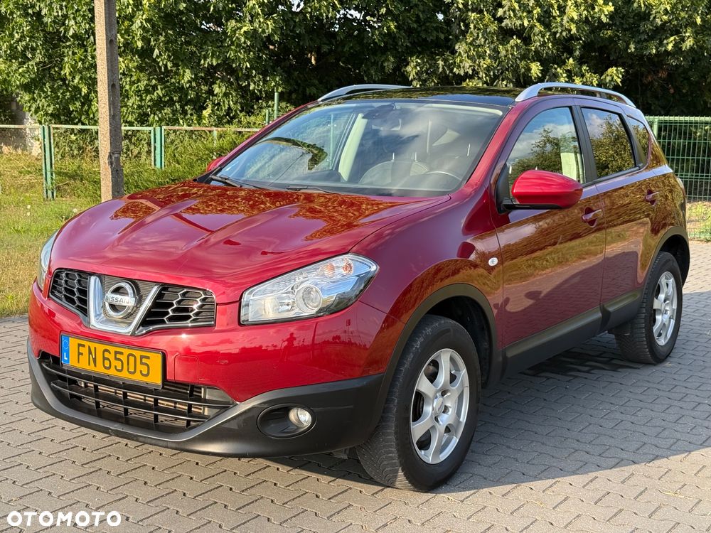 Nissan Qashqai - 2