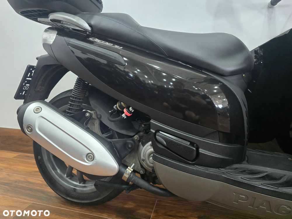 Piaggio Carnaby - 22