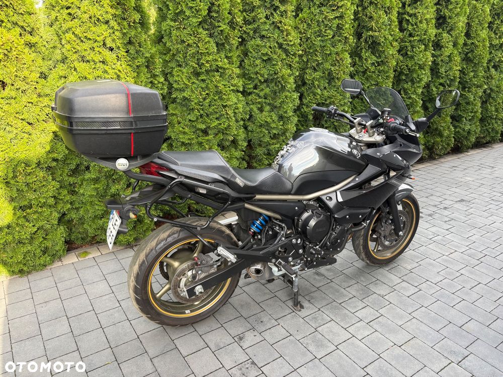 Yamaha XJ - 2