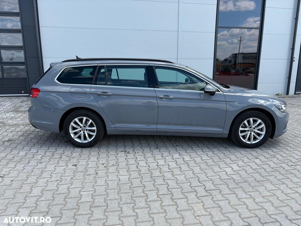 Volkswagen Passat - 5